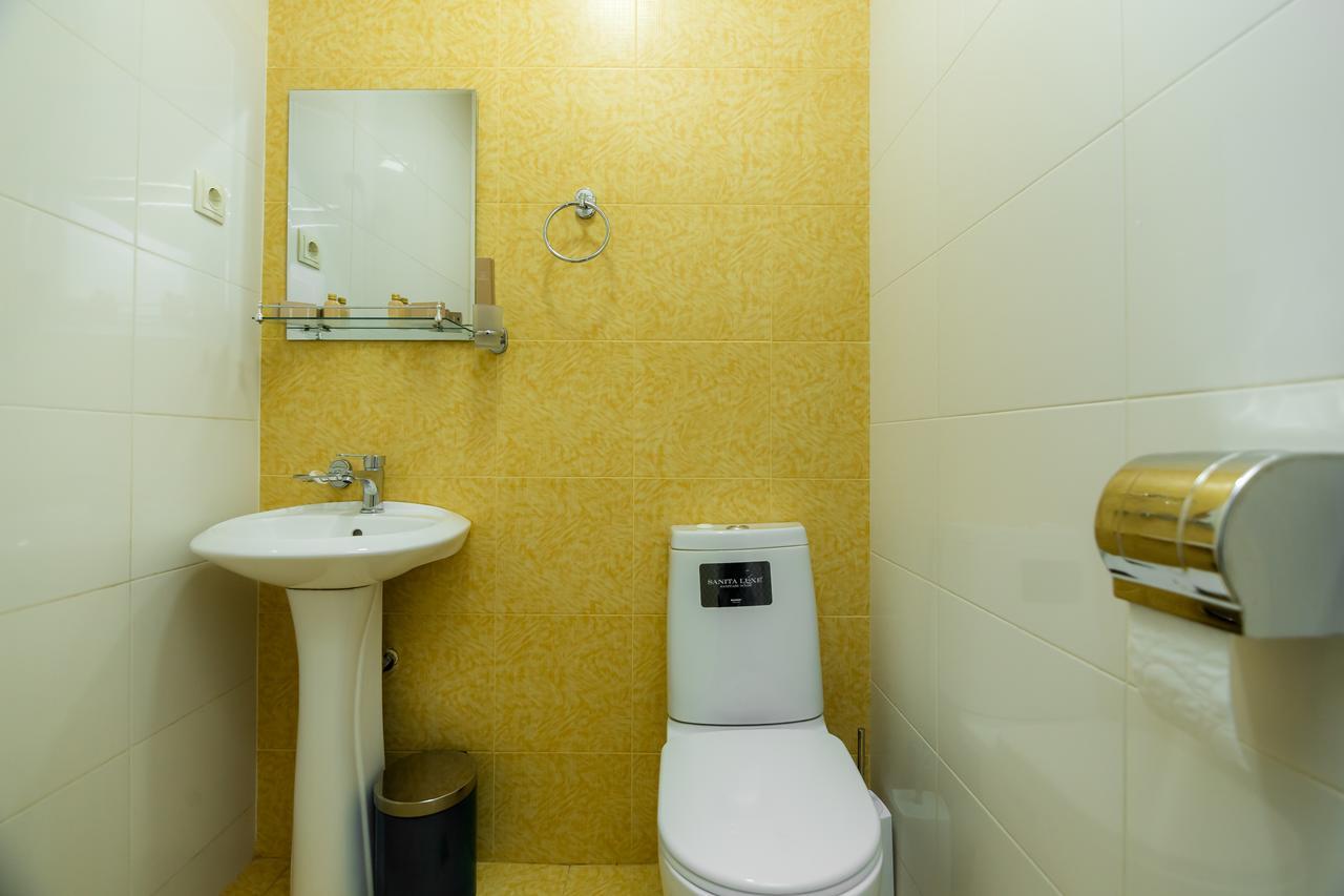 טביליסי Big Family Guest House מראה חיצוני תמונה