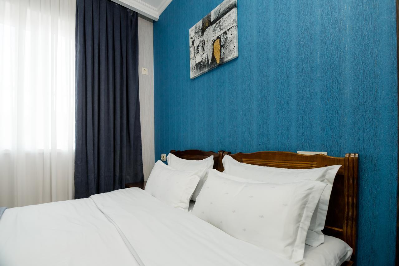 טביליסי Big Family Guest House מראה חיצוני תמונה