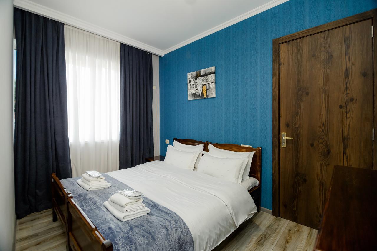 טביליסי Big Family Guest House מראה חיצוני תמונה