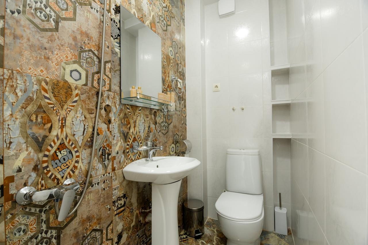 טביליסי Big Family Guest House מראה חיצוני תמונה