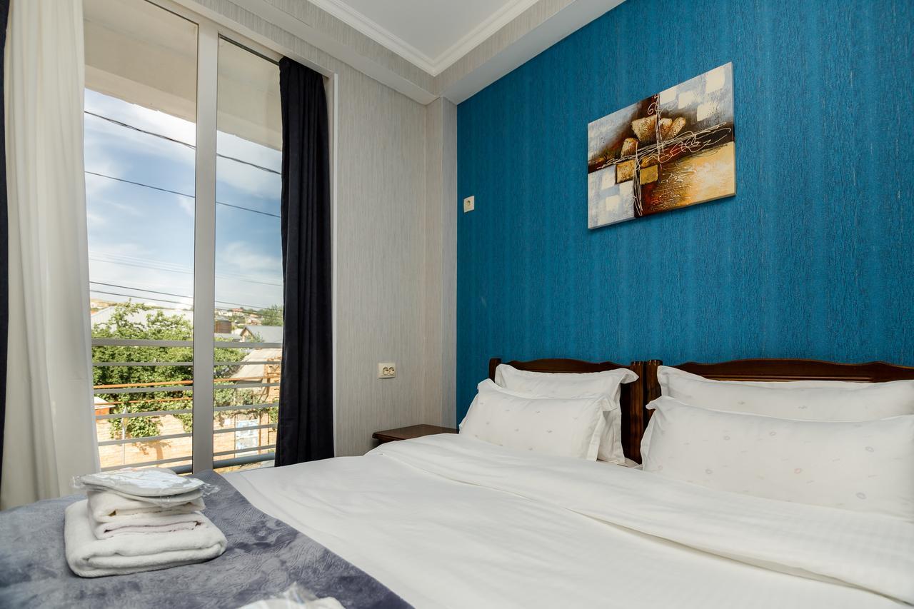 טביליסי Big Family Guest House מראה חיצוני תמונה